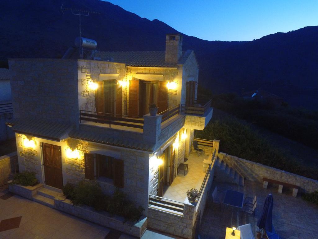Lake Villas Μουρί Εξωτερικό φωτογραφία
